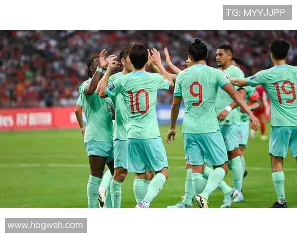 足球明星齐聚澳门激情对决引发球迷热潮与期待 足球明星齐聚澳门激情对决引发球迷热潮与期待