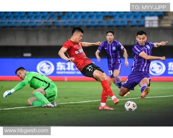 上海篮球队在世锦赛积分榜上以65分稳居第一名展现强劲实力 上海篮球队在世锦赛积分榜上以65分稳居第一名展现强劲实力