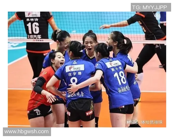 杭州排球队在城市联赛中的默契配合与战术执行分析 杭州排球队在城市联赛中的默契配合与战术执行分析